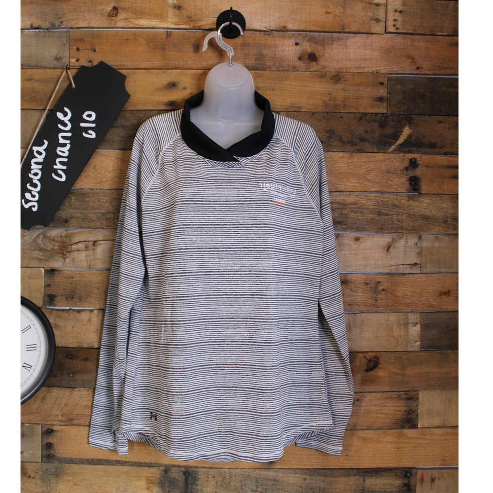 SALE-Under Armour Women's U-Haul loose stripped pull over size large